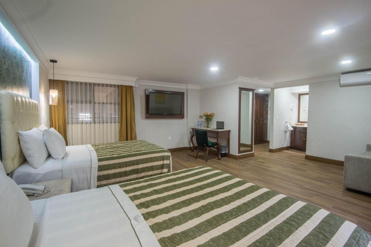 Hotel Casino Plaza Guadalajara Bagian luar foto